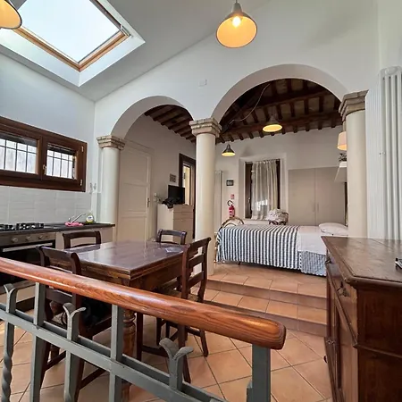 Appartement Via Zagarelli Alle Mura 80 *