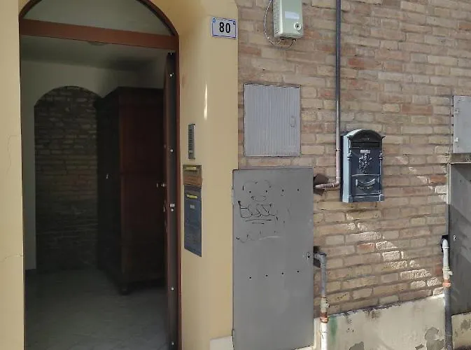 Via Zagarelli Alle Mura 80 * Ravenna